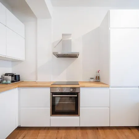 Quadrilocale Metro5 Istria 3 Bedrooms ミラノ