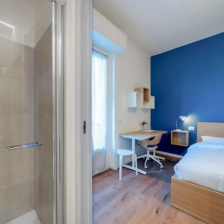 アパート Quadrilocale Metro5 Istria 3 Bedrooms ミラノ